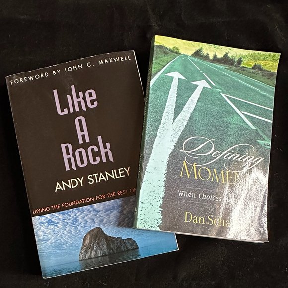 Andy Stanley LIKE A ROCK, Dan Schaeffer DEFINING MOMENTS - 2 book bundle - Picture 5 of 5
